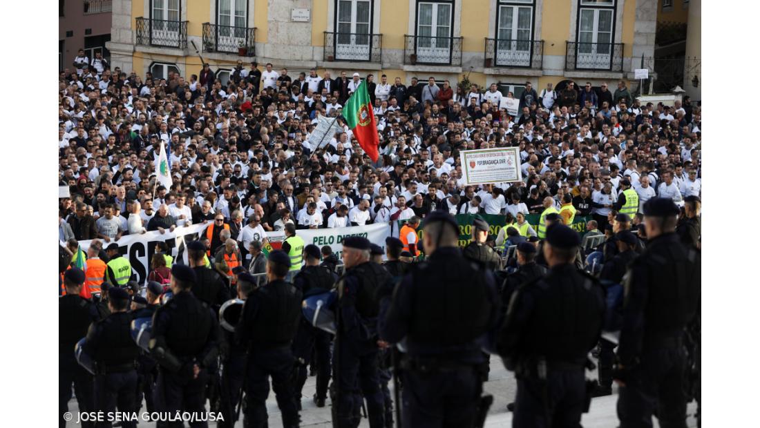 Manifesta O Reuniu Cerca De Mil Profissionais Da Psp E Gnr