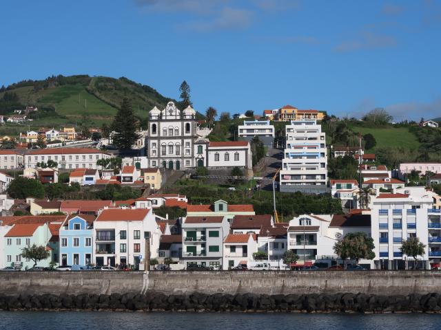 CDS/Açores denuncia situações irregulares no parque habitacional do Faial