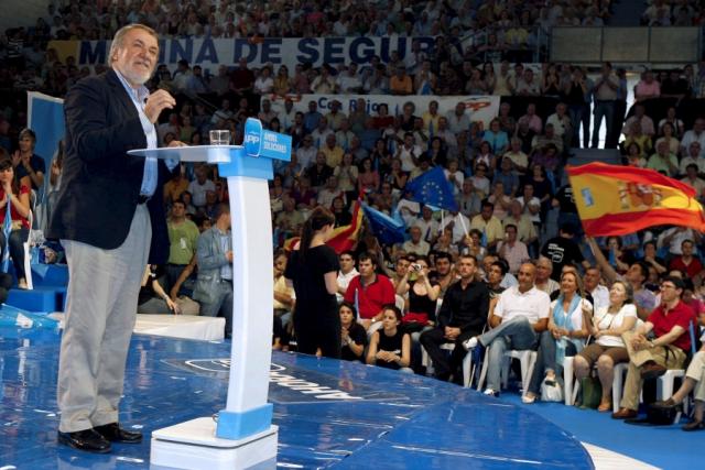  Vitória do PP marca "novo ciclo" em Espanha