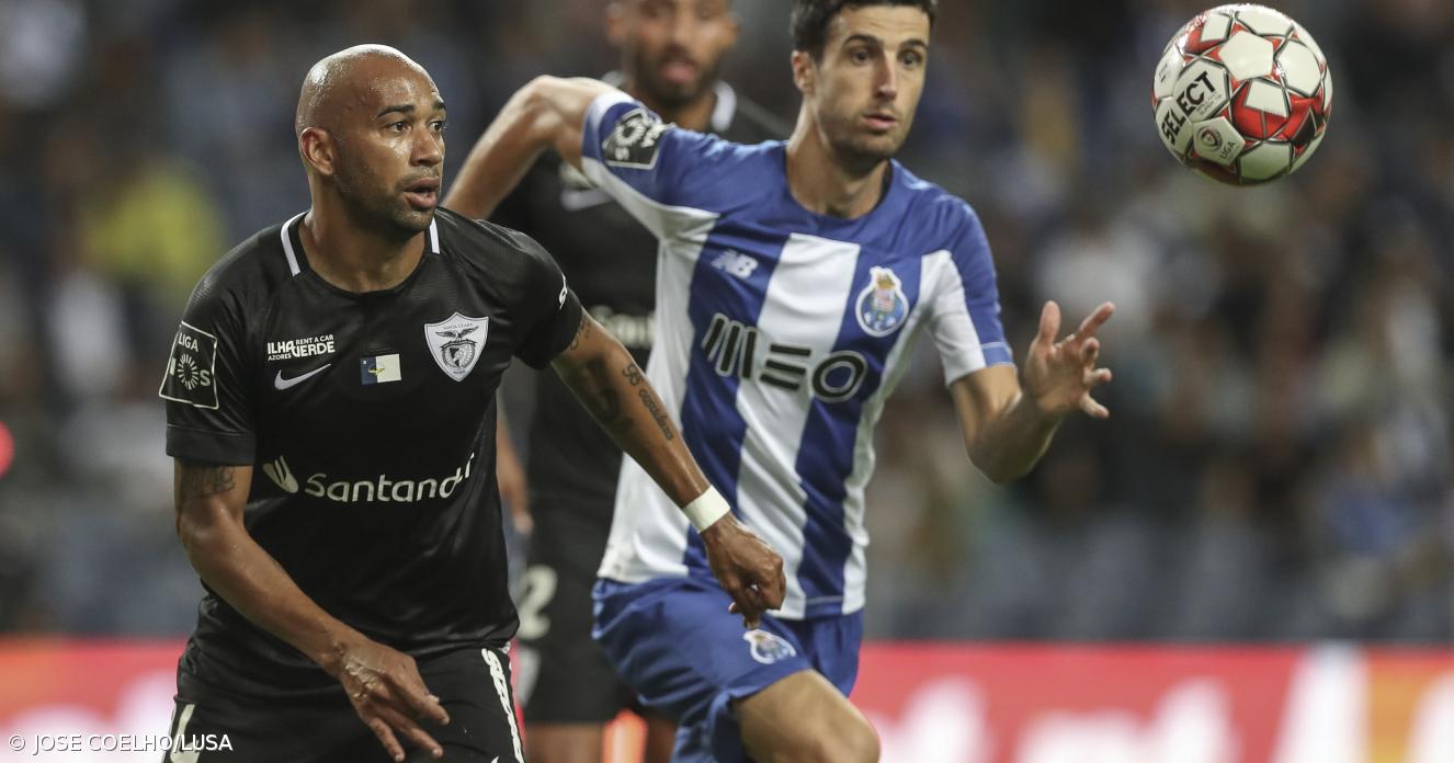 Fc Porto Iguala Benfica Na Lideran A Provis Ria Ao Vencer Santa Clara